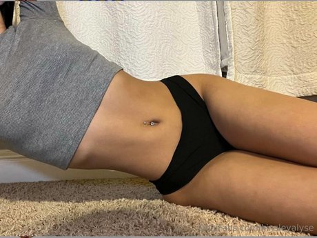 2024年のトップOnlyFans 限定 画像