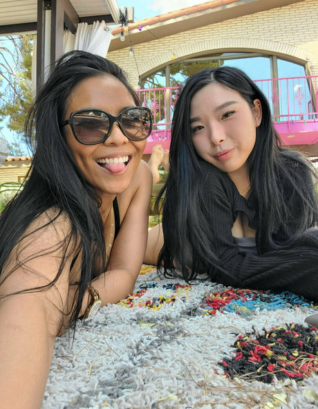 年配の熟女オンリーファンズ ヌード ギャラリー