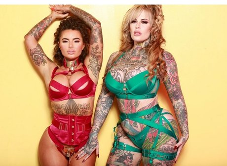 フェラチオ アジア人 OnlyFans ホット 画像