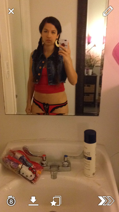 Annika Eve エロティックモデル アーカイブ