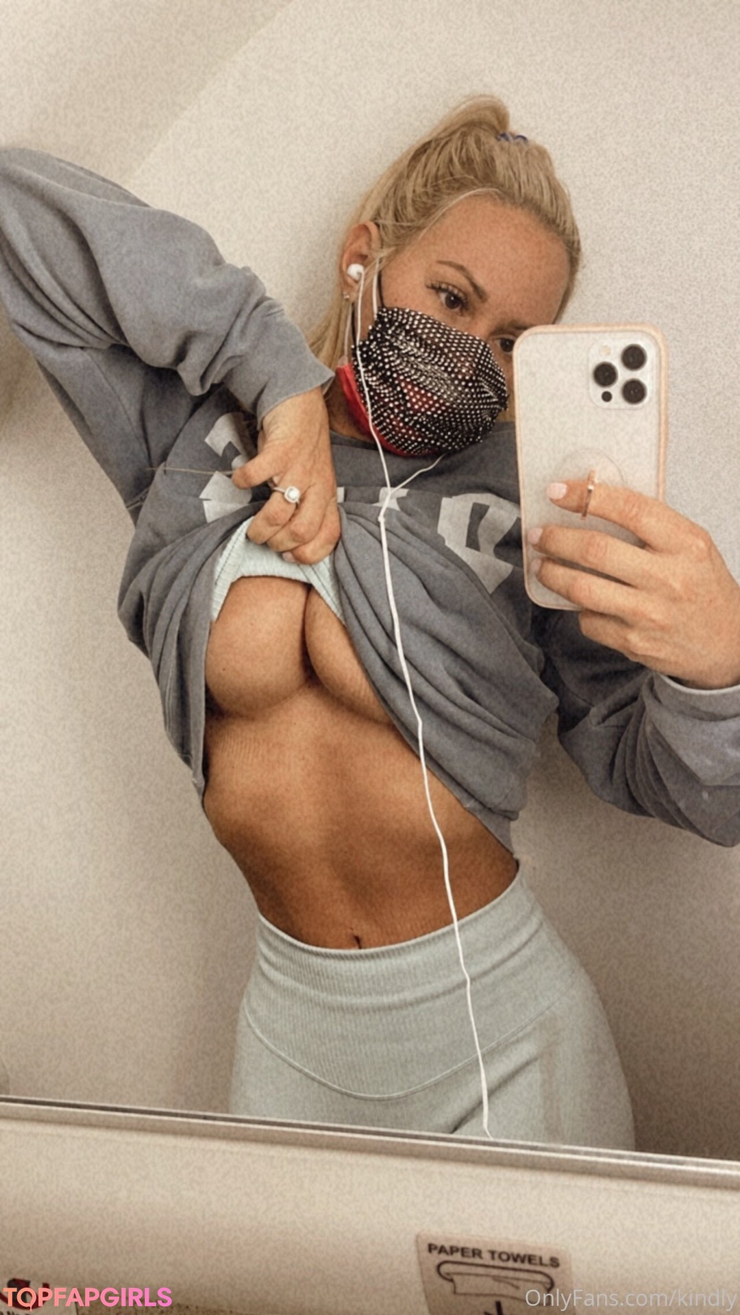 モデル オンリーファンズ ホットxxx アーカイブ