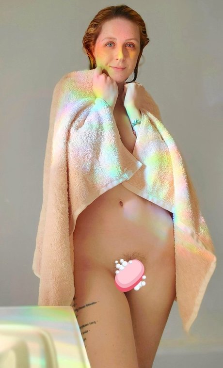 Arabella fae ポルノスター 裸 写真