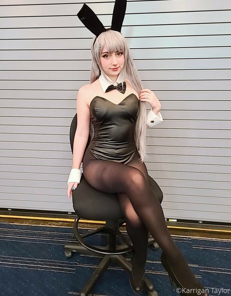 カムフィートオンリーファンズ えろた 写真