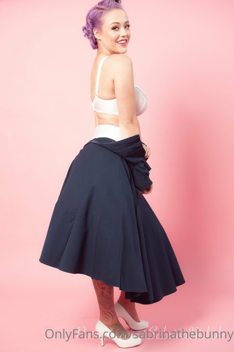 熟女 太め OnlyFans アートヌード アーカイブ