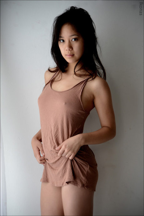 赤毛の熟女オンリーファンズ 美しいヌード 画像