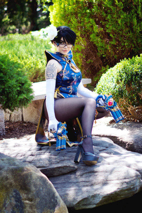 Zalaria Cosplay ポルノスター HD 写真