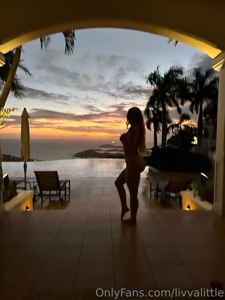 巨乳 パイズリ OnlyFans 無料ヌード 画像