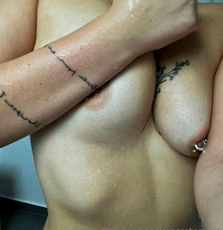 camillebrx__ ポルノモデル 写真