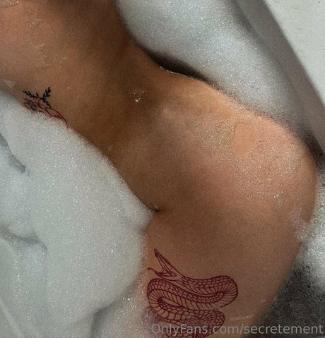 camillebrx__ 完璧なモデル 写真