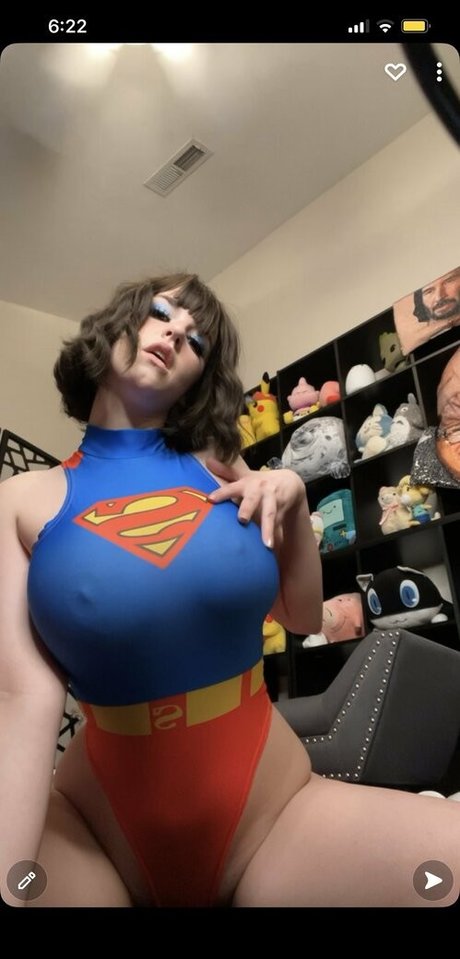 裸の熟女オンリーファンズ 美しい 写真