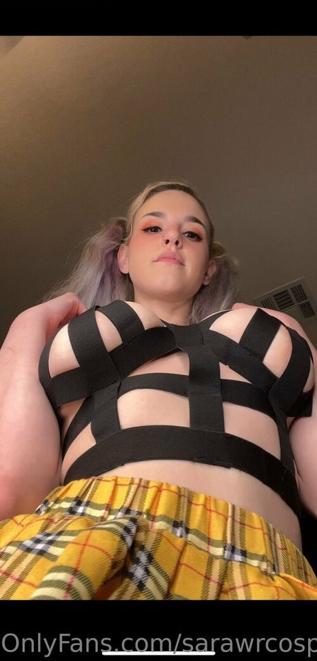 Sarawr cosplay 美しい女優 画像