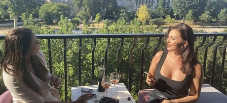 垂れ下がった熟女OnlyFans 限定 ギャラリー