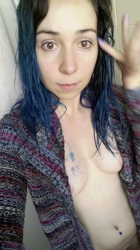 Litzia Moon エロティックなポルノスター 写真