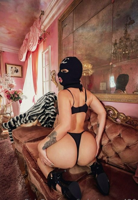 プールファックOnlyFans 無料 写真