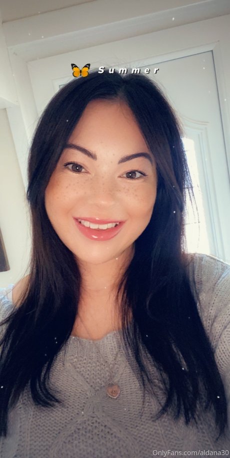 Rachel Aldana セクシーなスター 写真