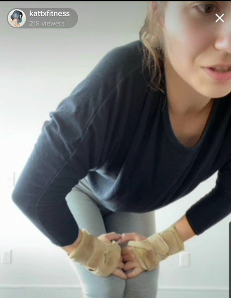 アナルファックOnlyFans ポルノグラフィック 写真