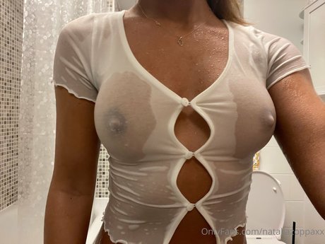 曲線美のクーガーOnlyFans 無料ポルノ 写真