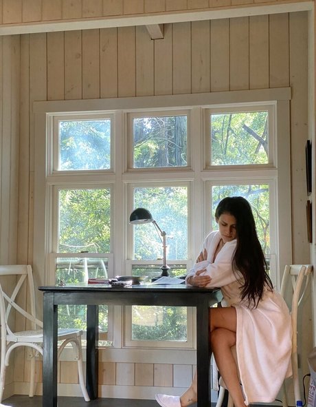 クーガーオンリーファンズ ポルノ 写真