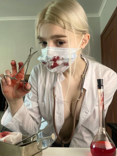 Allotropp ヌードモデル 画像