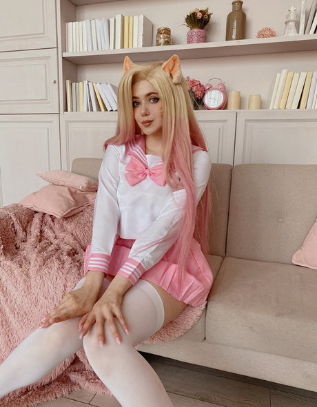 プリティオンリーファンズ セクシー 画像