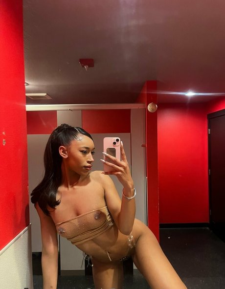 巨乳 パイズリ OnlyFans アダルト無料 画像