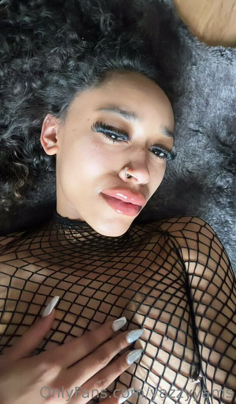 黒檀の猫オンリーファンズ えろ 画像