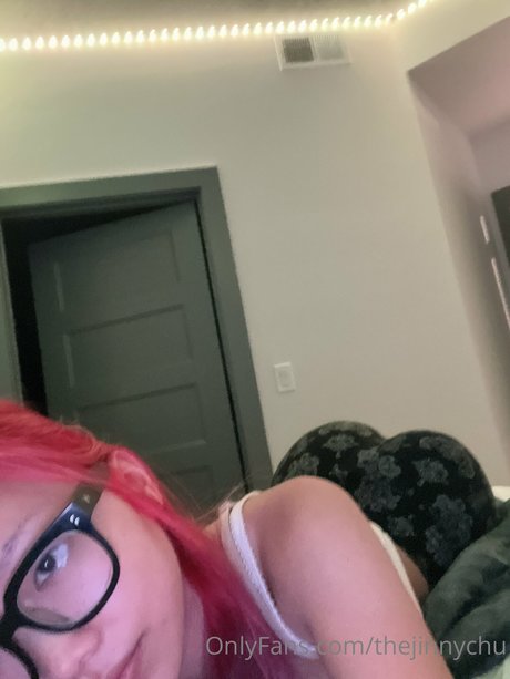 アジア人のティーンの足 オンリーファンズ ホットポルノ ギャラリー