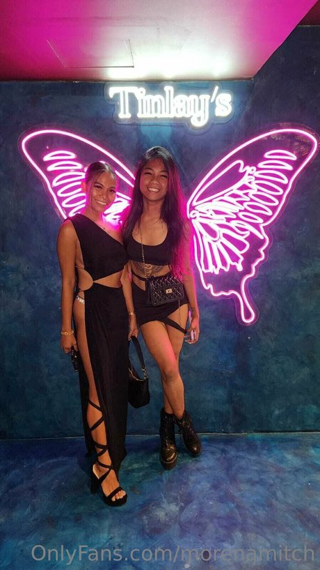 Morena Mitch アダルトスター 写真