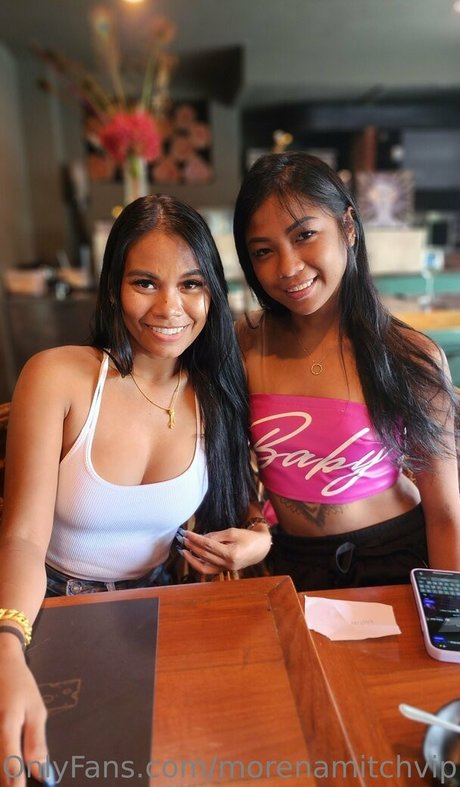 19歳のOnlyFans 無料セクシー 写真