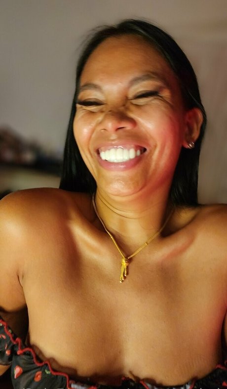 Morena Mitch ポルノモデル 画像