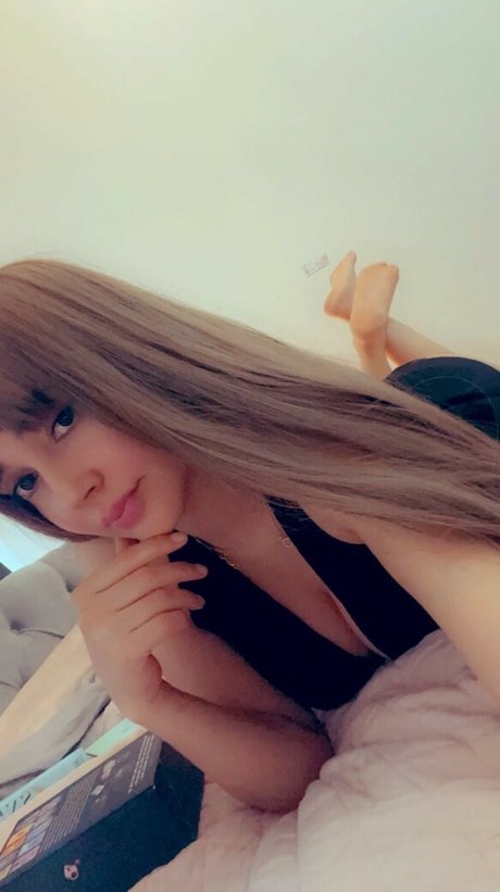 Mimi QS 独占スター アーカイブ