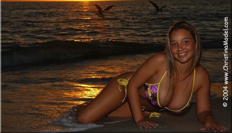 クーガーオンリーファンズ ホットポルノ 写真