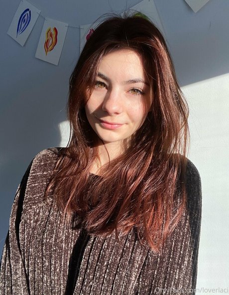 LoverLaci 素敵なモデル ギャラリー