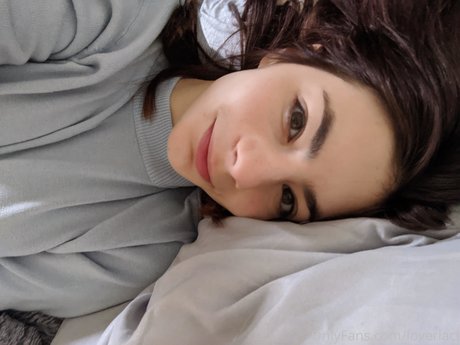 LoverLaci トップモデル 画像