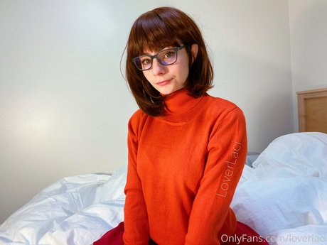 ゴス3P OnlyFans 無料セックス 写真