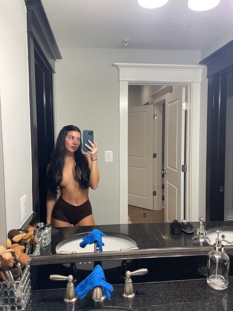 Devorah Roloff ホットモデル アーカイブ