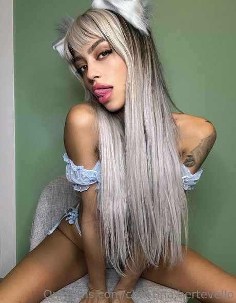 ゲイアナルOnlyFans 無料ヌード 画像