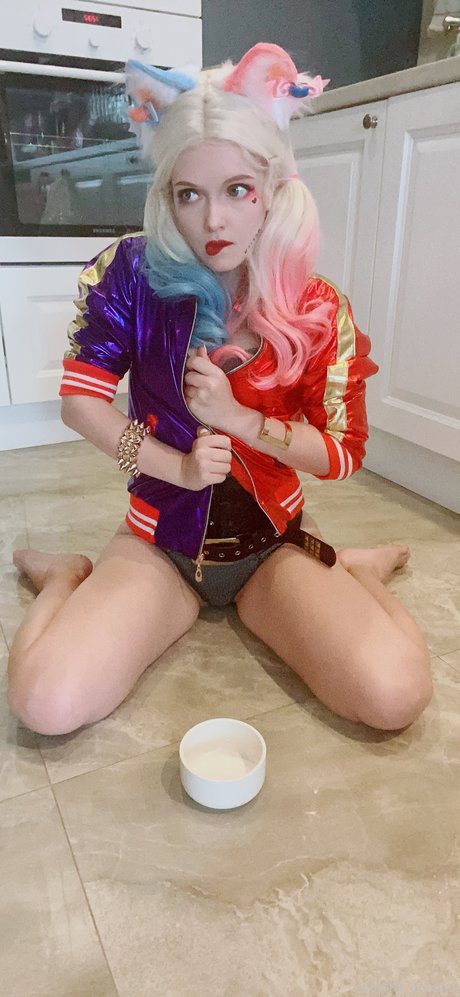 ティーンランジェリーOnlyFans トップ 画像