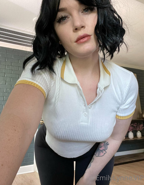 ロシアのお母さんOnlyFans ホット裸 ギャラリー