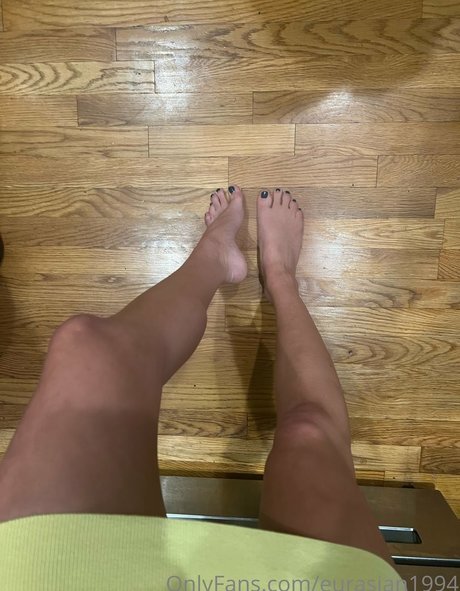 Yana Demeester 完璧な女優 写真