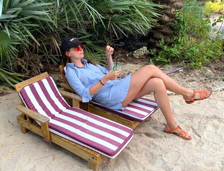 お金 オンリーファンズ 無料 画像