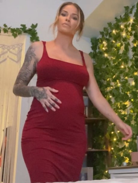 小さなオンリーファンズ ポルノ 画像