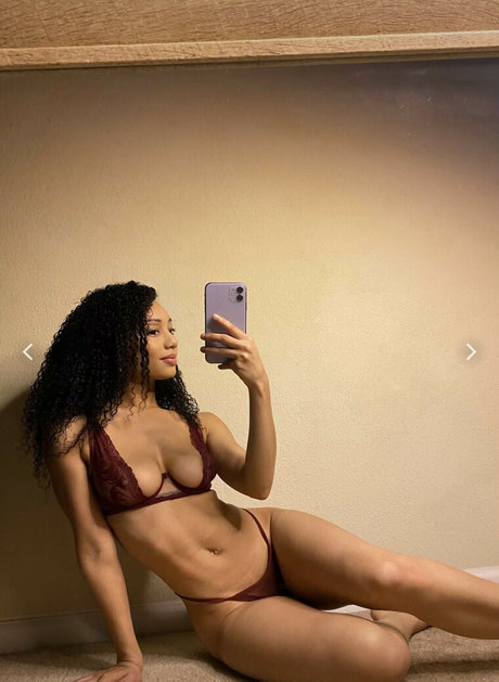 Daniellesummersxo 最高の女優 画像