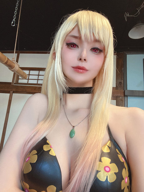 OnlyFansの普及 アダルト 写真