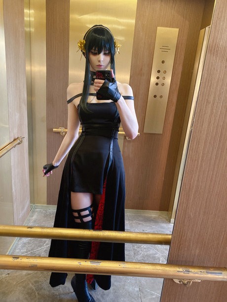 フィットネス xxx onlyfans ホット 写真