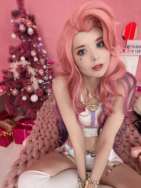 黒人女性のオンリーファンズ アダルト 写真