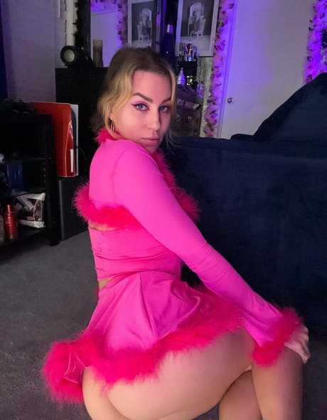 アジア人 ノーPPV オンリーファンズ アート裸 画像