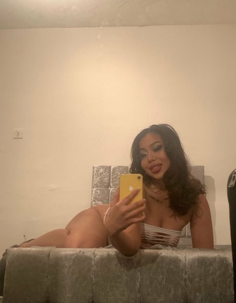 黒猫のOnlyFans ポルノグラフィック 画像