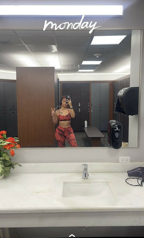 Regina Unite 女優 ギャラリー