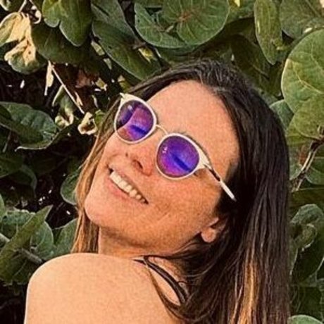 Jasmine Lee Bryant_ 完璧なモデル 画像